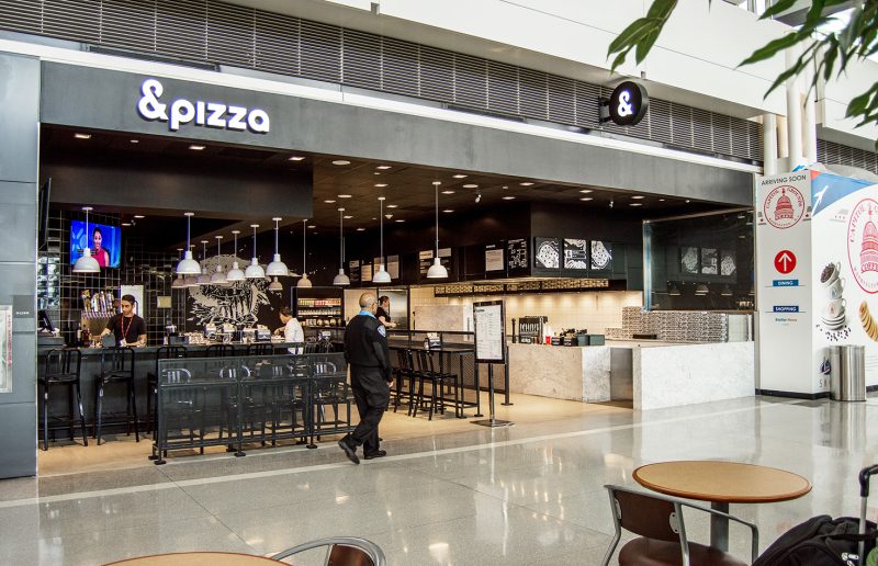 &pizza - Dulles Airport Gate 2